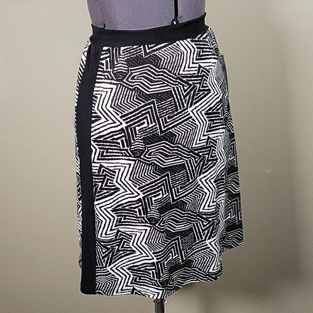 Kokoon Labyrinth Panel Skirt Sz XS